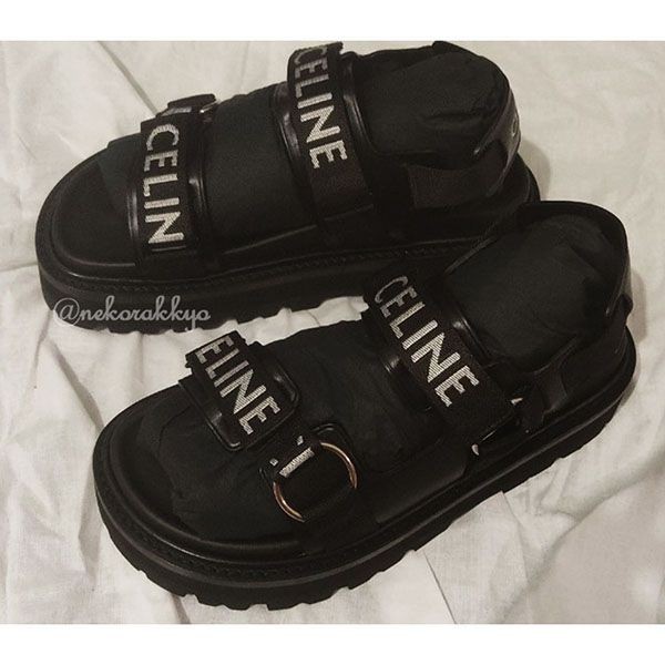 セリーヌ*BULKY OUTDOOR SANDAL バルキー サンダル 偽物 セリーヌ*BULKY OUTDOOR SANDAL バルキー サンダル 偽物