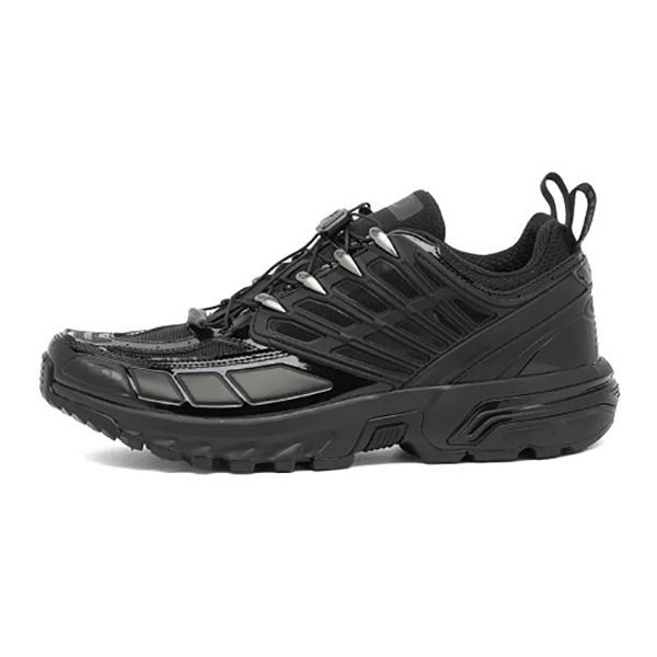 マルジェラ MM6 x SALOMON ACS PRO 偽物ロートップ スニーカー マルジェラ MM6 x SALOMON ACS PRO 偽物ロートップ スニーカー