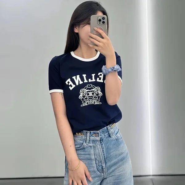 セリーヌ パロディ】シンプルな感じのロゴ入りTシャツ RX09C671Q