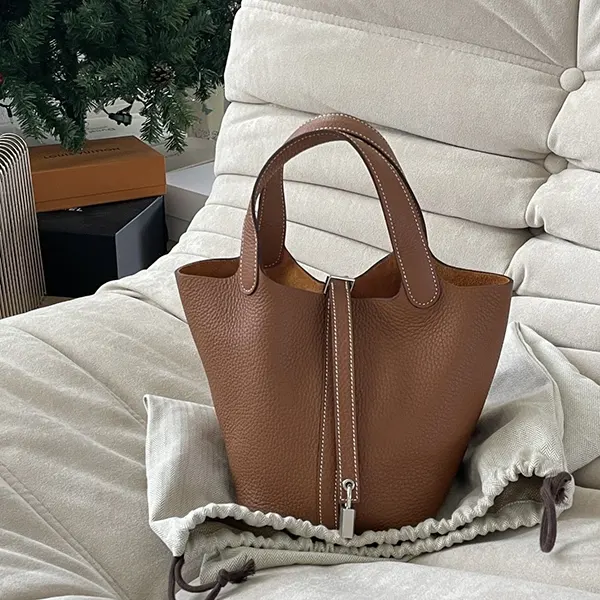 最終セール価格！】エルメス ピコタンロック 18 PMサイズ シルバー金具