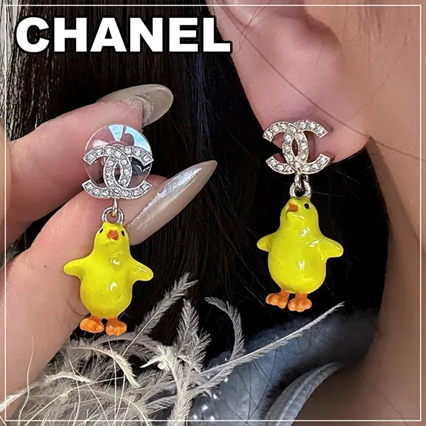 シャネル コピー ラインストーン ひよこ ピアス ABH521 B24156 U9487